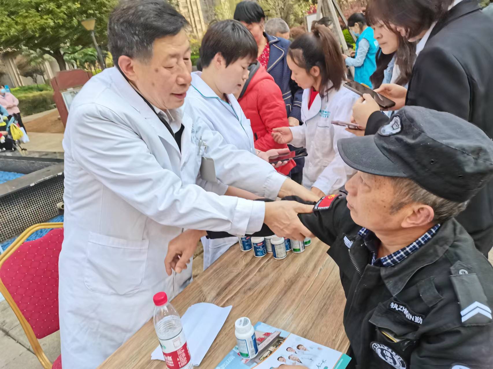 图木舒克最新24小时高价回收医保长沙方法分析(最方便真实的图木舒克长沙医废处理方法)